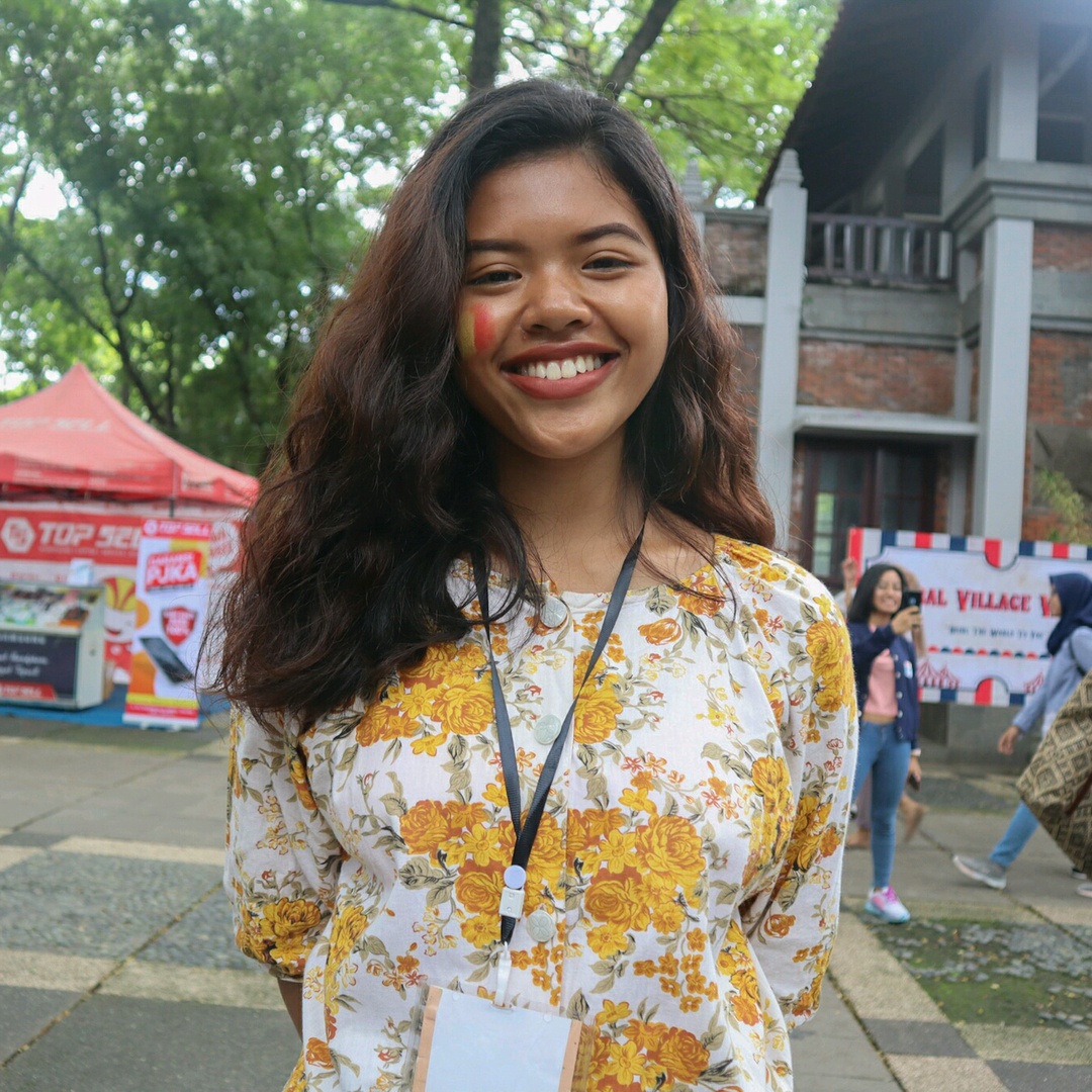 @paulaazizah
