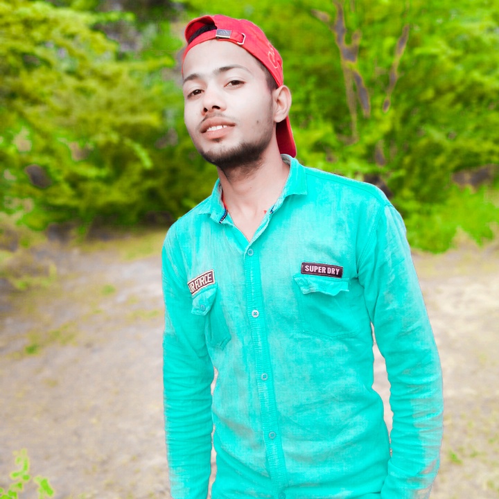 Rajnishprajapati33 Cool Boy Tiktok Profile